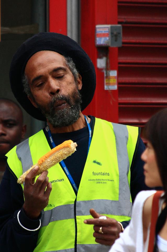 Boia com'è bona la pannocchia (Notting Hill carnival).jpg